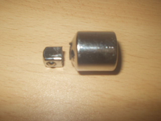 Adaptor